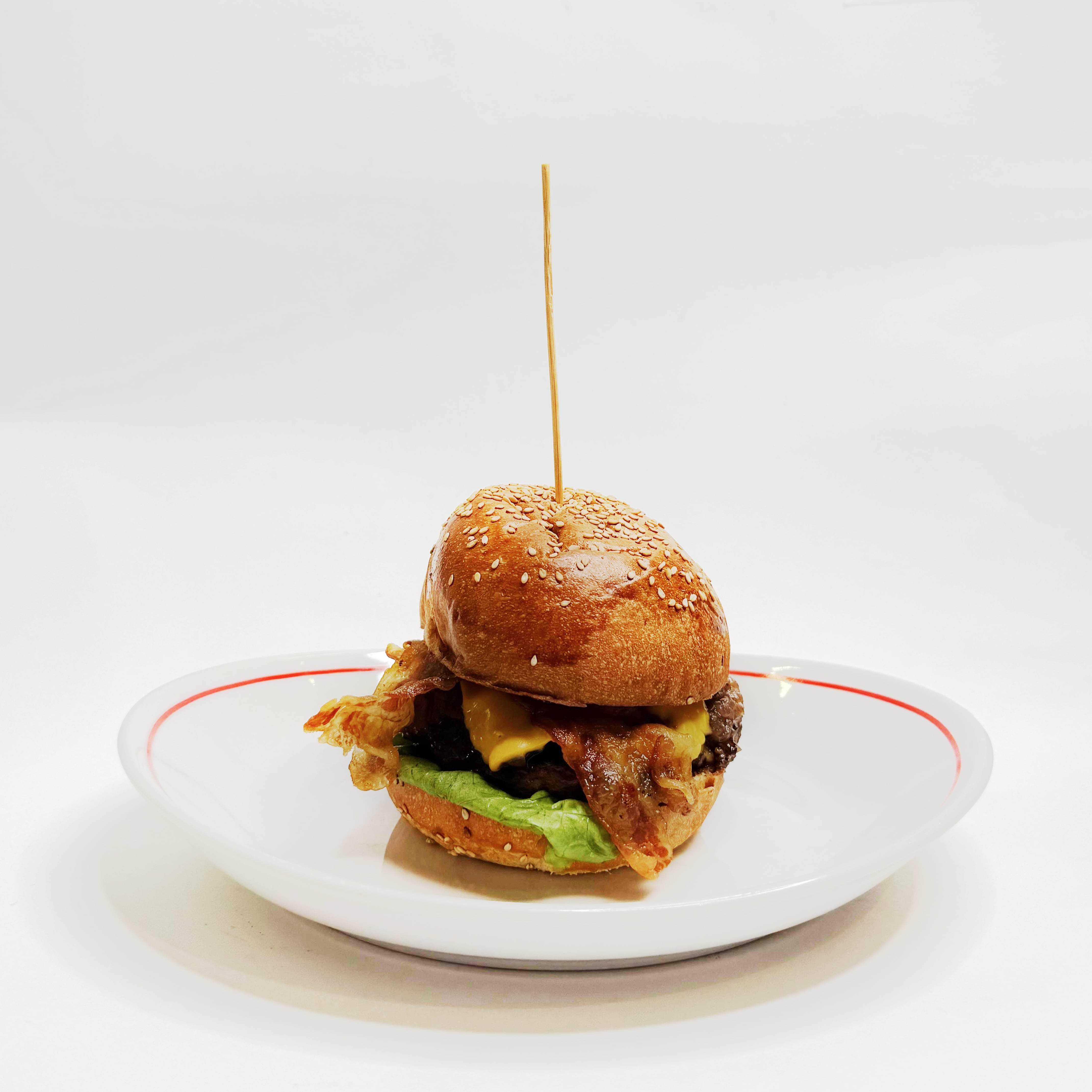 6.special-burger-min.jpg